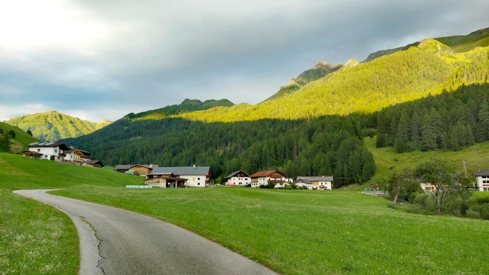 Mycozykoma Schmirn Exteriör bild